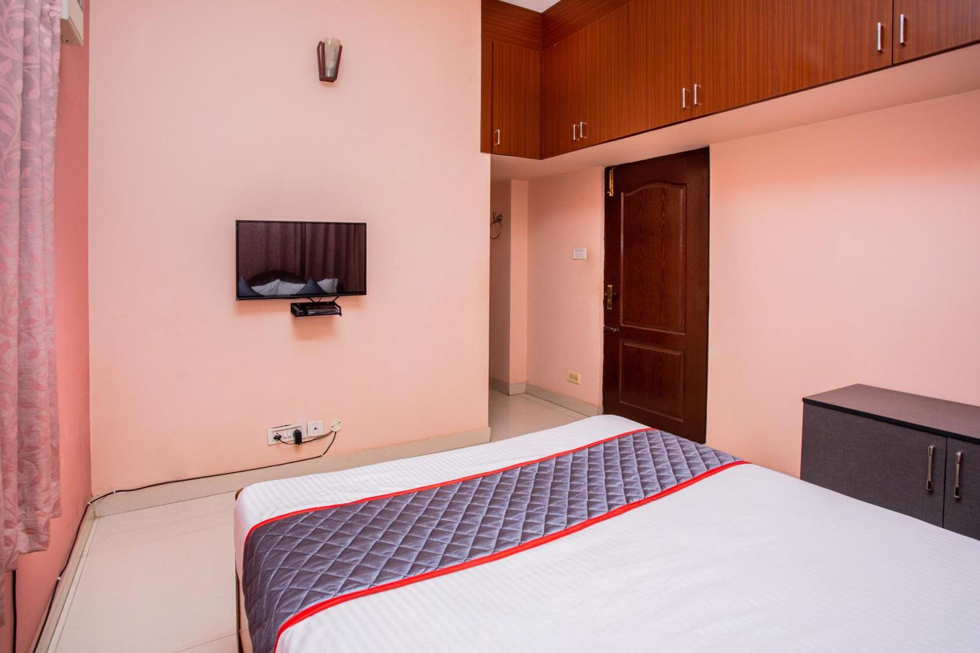 Its South East Residency Hotel Chennai Exterior foto