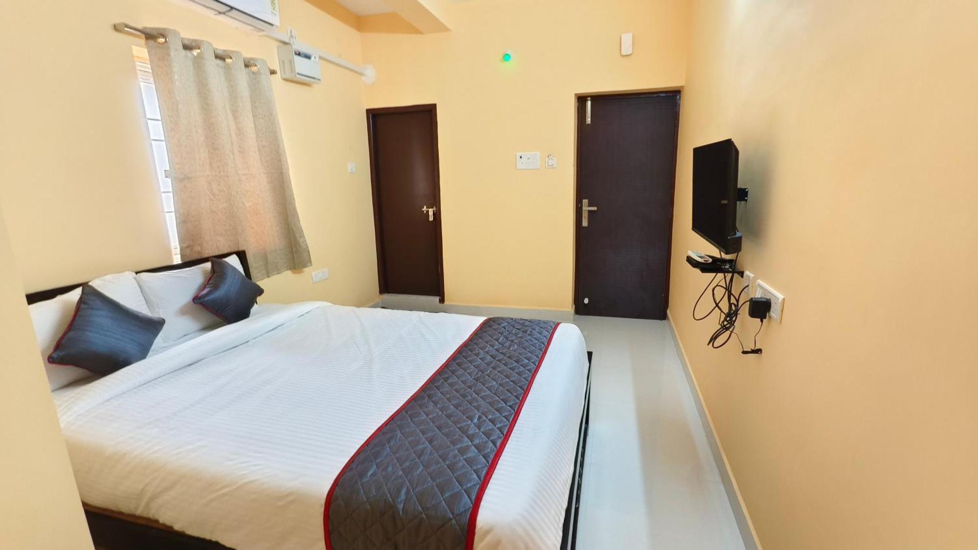 Its South East Residency Hotel Chennai Exterior foto